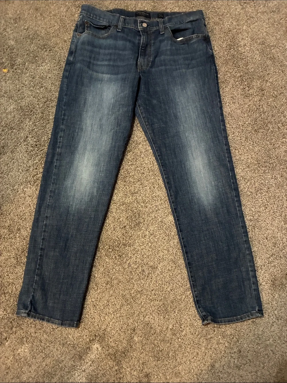 Lucky Brand Men's Straight Jeans in Medium Blue Wash